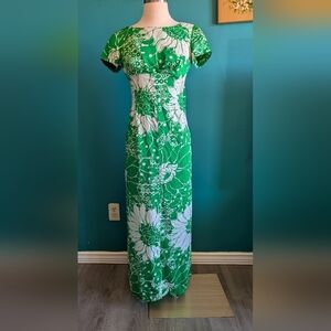Vintage dress, Hawaiian dress, muumuu, kaftan,  volup vintage, aloha dress